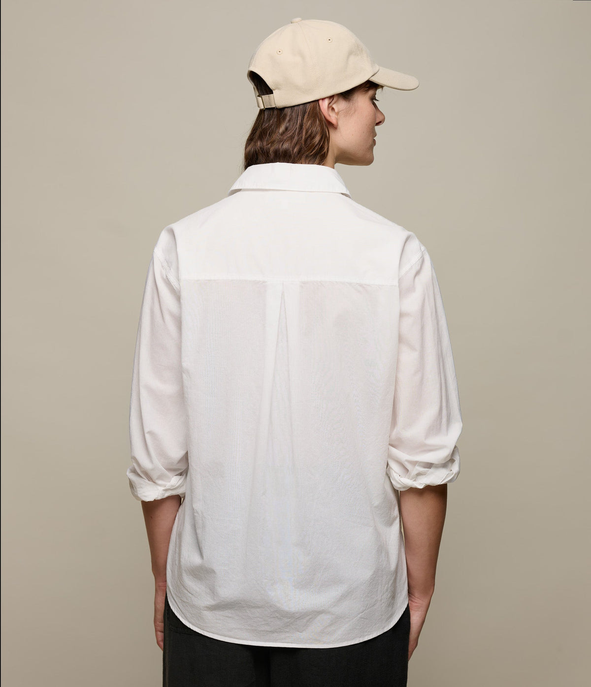 Lightweight Cotton Poplin Relaxed Fit Long Sleeve Shirt